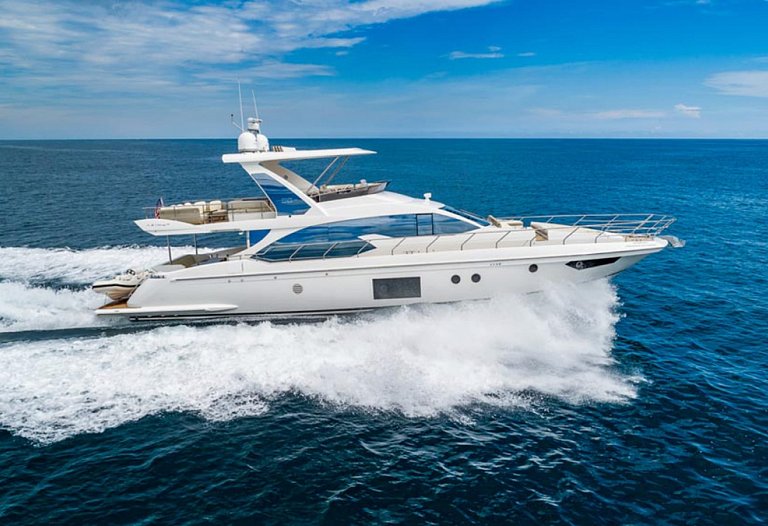 75FT AZIMUT 13 GUEST 
